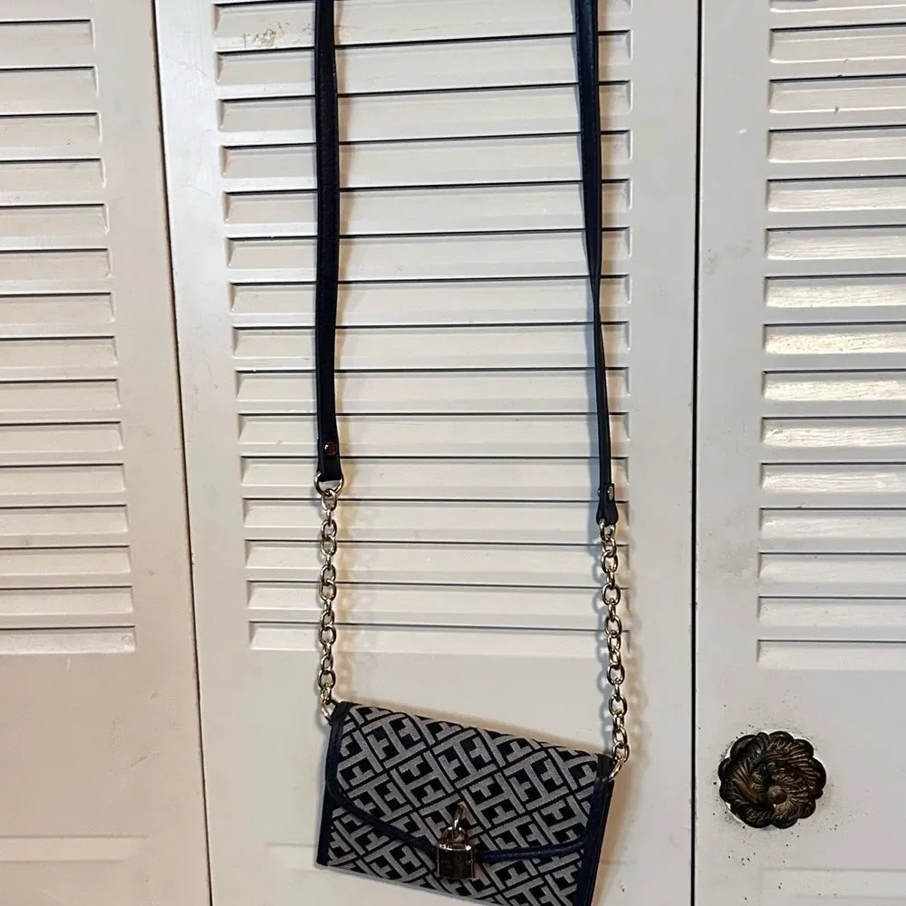 Tommy Hilfiger Monogram Crossbody | Chain Strap Shoulder Bag